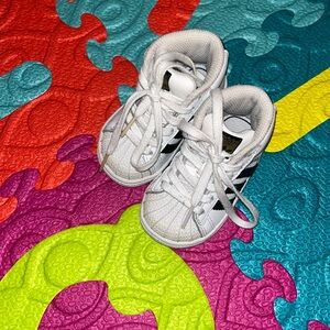 Original Adidas Superstar Sneakers for Infants Size 4k